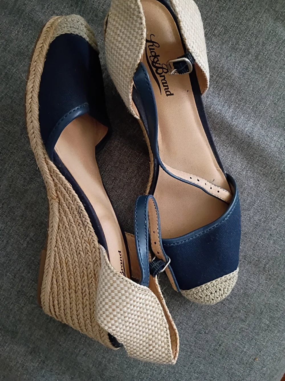 Lucky Brand Navy and Cream Espadrille Slingback Wedges Size 9